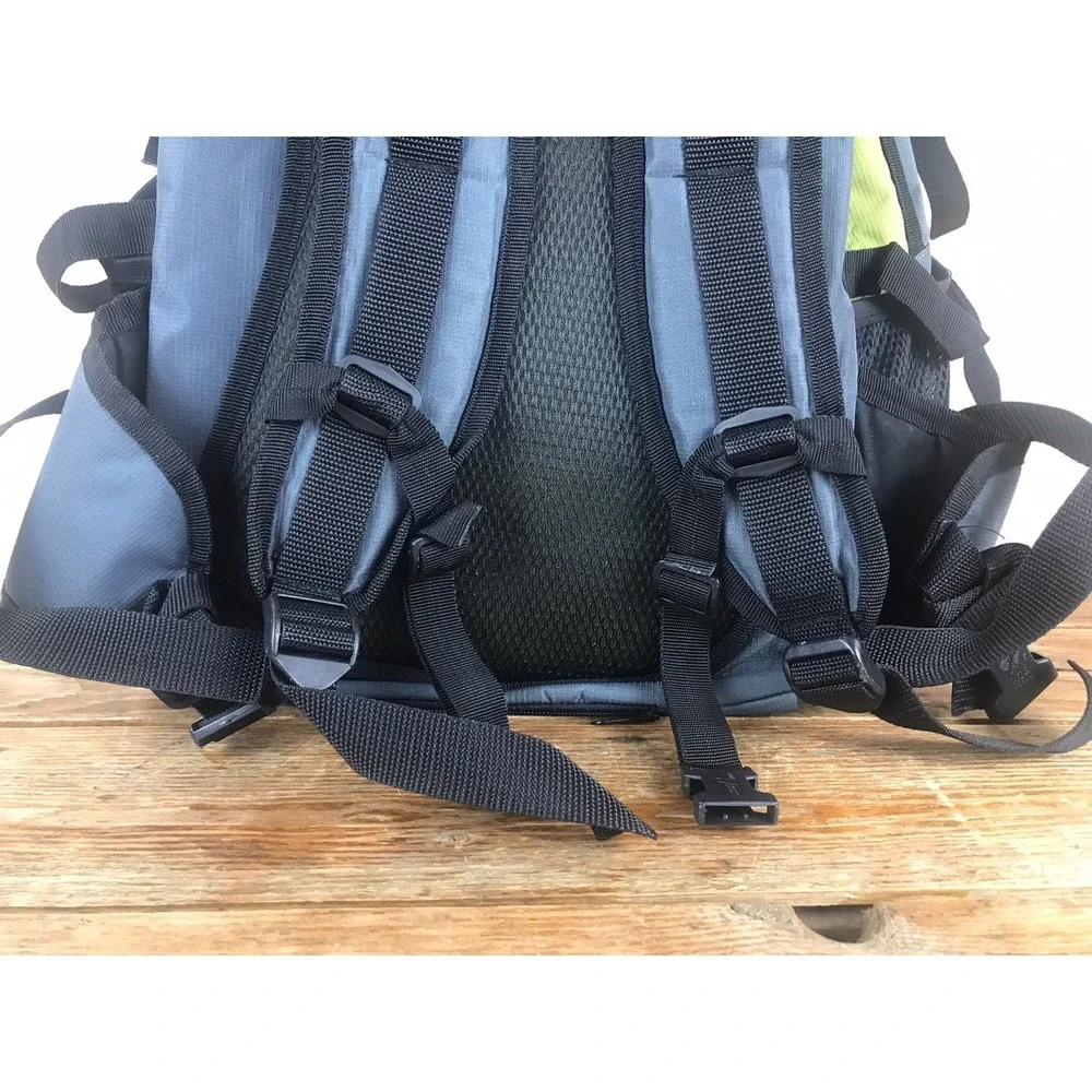 The North Face Terra 30 Hiking Backpack Green Gray 20